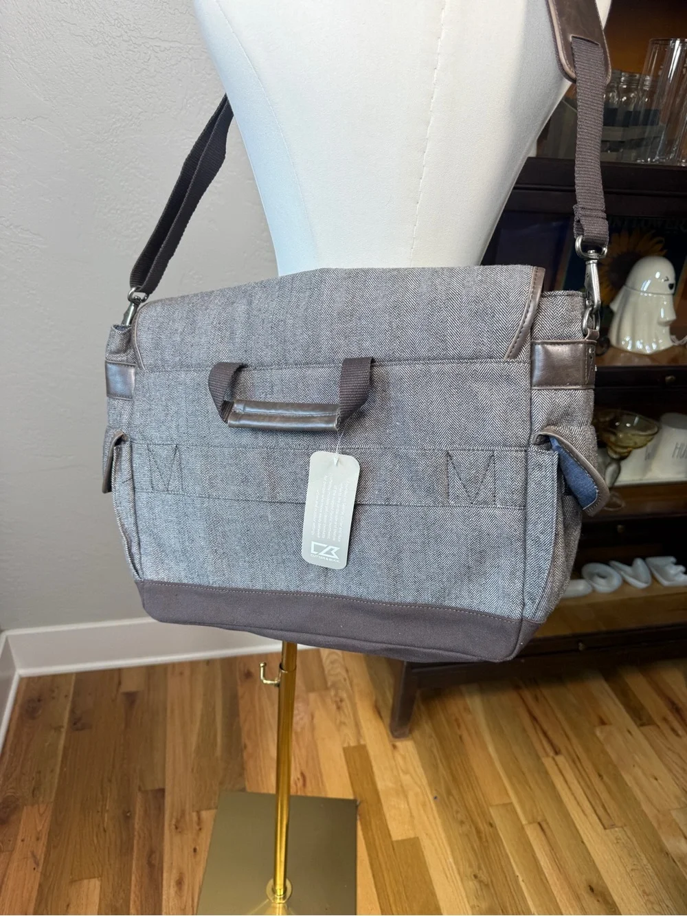 Cutter & Buck Casey Family Programs Messenger Bag Laptop Briefcase Gray NWT